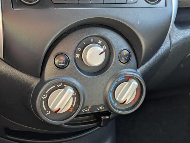 2014 Nissan Versa Note SV