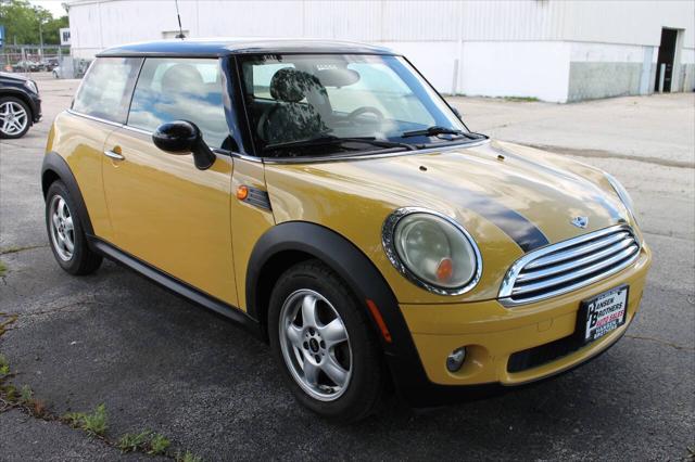 2009 MINI Cooper Base 2dr Hatchback