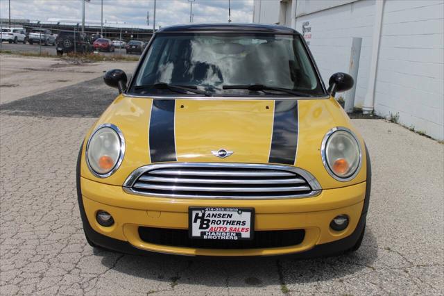 2009 MINI Cooper Base 2dr Hatchback