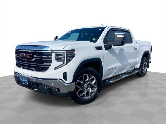 2023 GMC Sierra 1500 4WD Crew Cab Short Box SLT for sale in Champlain, NY