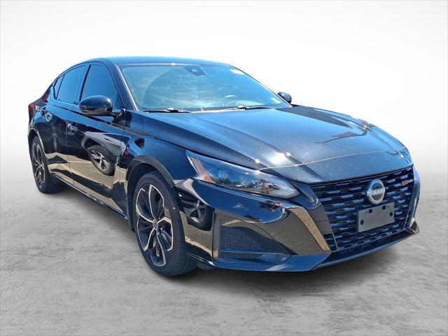 2023 Nissan Altima SR Intelligent AWD 2023 Nissan Altima SR Intelligent AWD