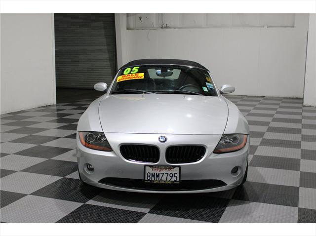 2004 BMW Z4 2.5i