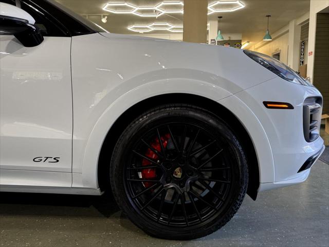 2021 Porsche Cayenne GTS