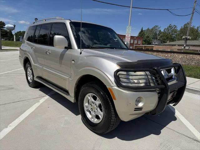 2003 Mitsubishi Montero 20th Anniversary for sale in Brookfield, IL