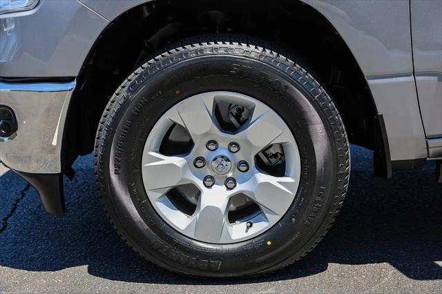 2023 Ram 1500 Big Horn Crew Cab 4x4 5'7" Box