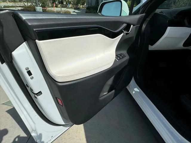 2021 Tesla Model X Long Range Plus Dual Motor All-Wheel Drive