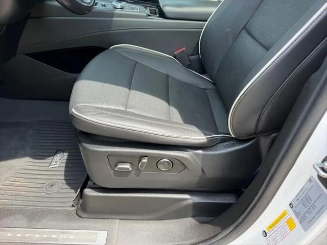 2021 Cadillac Escalade 4WD Sport