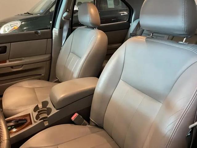 2005 Mercury Sable LS