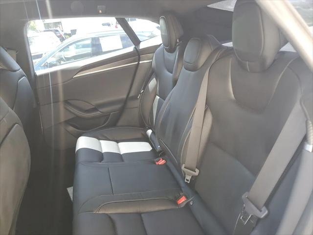 2022 Tesla Model S Plaid Tri Motor All-Wheel Drive