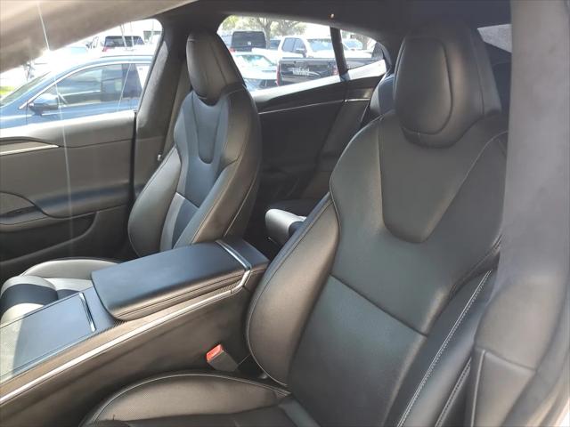 2022 Tesla Model S Plaid Tri Motor All-Wheel Drive