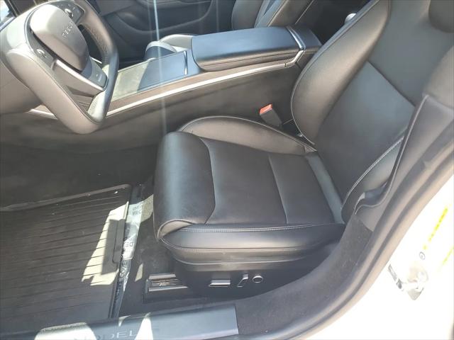 2022 Tesla Model S Plaid Tri Motor All-Wheel Drive
