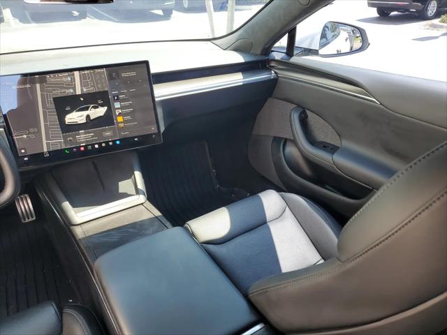 2022 Tesla Model S Plaid Tri Motor All-Wheel Drive