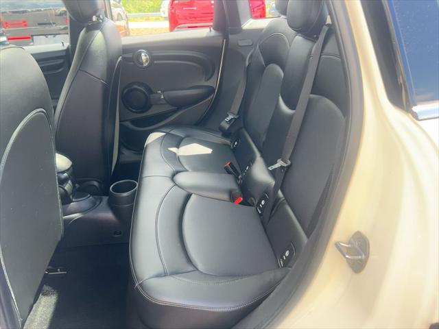 2020 MINI Hardtop Oxford Edition