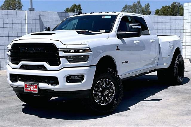 2026 RAM Ram 3500 RAM 3500 LARAMIE MEGA CAB 4X4 64 BOX 2026 RAM Ram 3500 RAM 3500 LARAMIE MEGA CAB 4X4 64 BOX