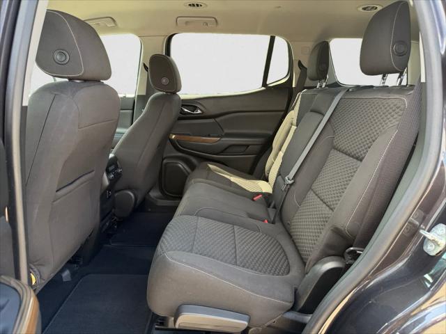 2017 GMC Acadia SLE-1