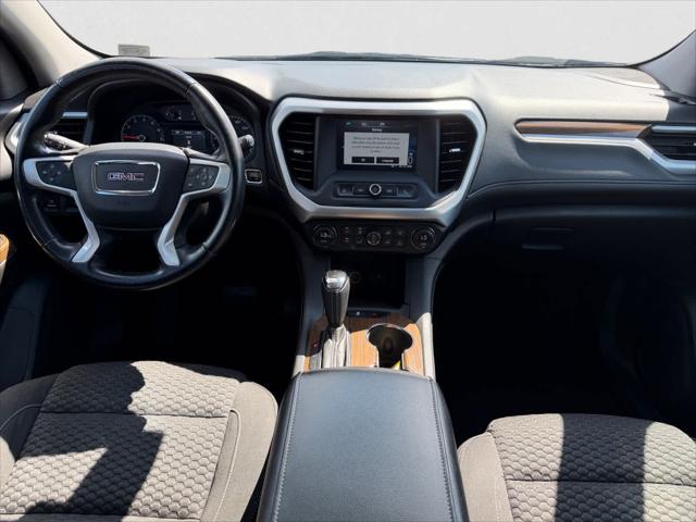2017 GMC Acadia SLE-1