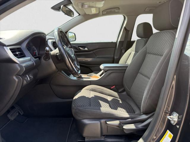 2017 GMC Acadia SLE-1