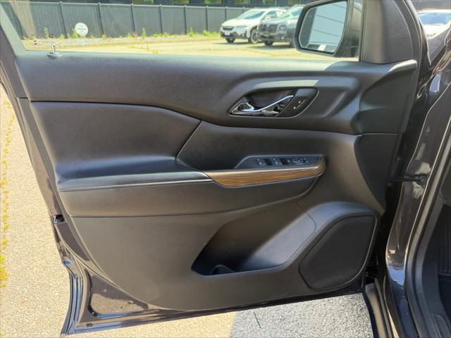 2017 GMC Acadia SLE-1