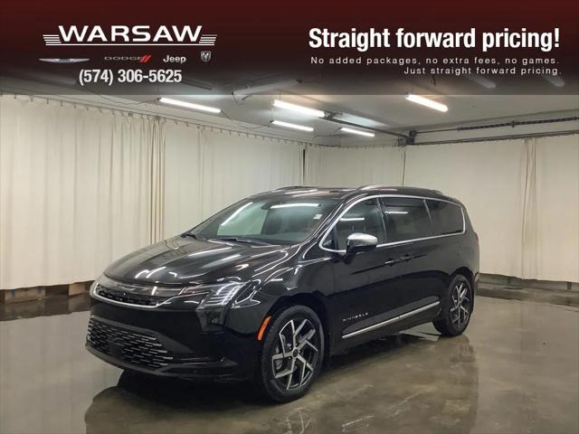 2027 Chrysler Pacifica Pinnacle for sale in Warsaw, IN