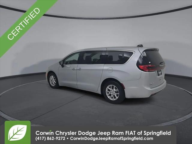 2024 Chrysler Pacifica Touring L