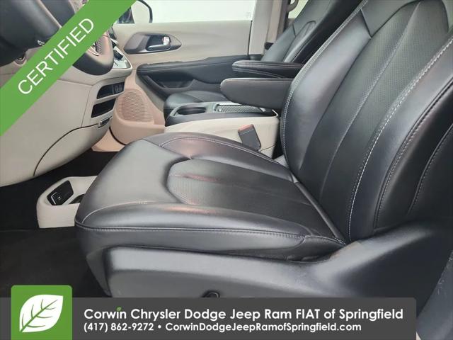 2024 Chrysler Pacifica Touring L