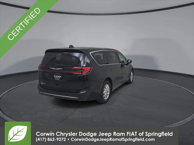2024 Chrysler Pacifica Touring L