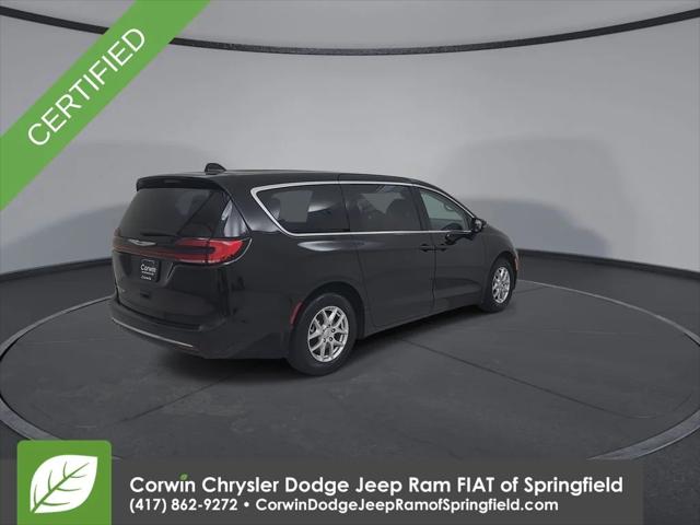 2024 Chrysler Pacifica Touring L