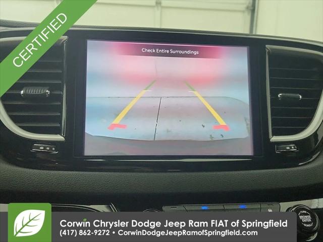 2024 Chrysler Pacifica Touring L