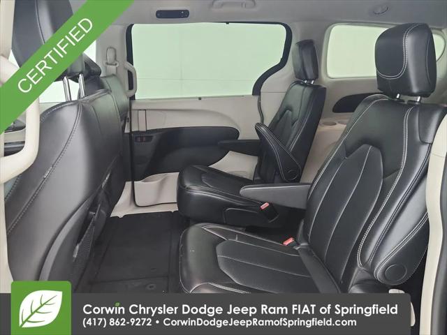 2024 Chrysler Pacifica Touring L
