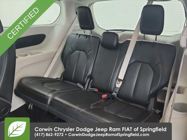 2024 Chrysler Pacifica Touring L