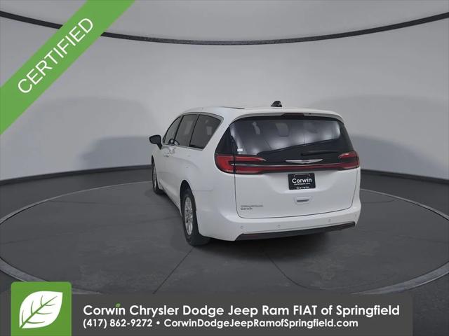2024 Chrysler Pacifica Touring L