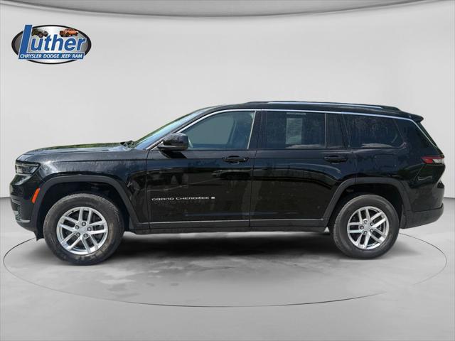2023 Jeep Grand Cherokee L Laredo 4x4 2023 Jeep Grand Cherokee L Laredo 4x4