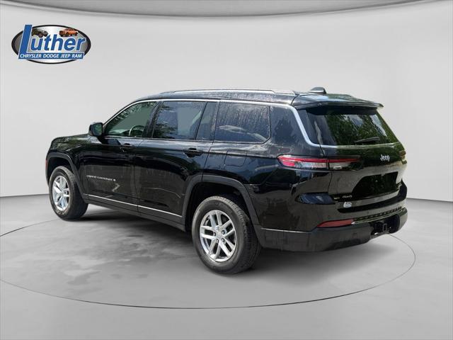 2023 Jeep Grand Cherokee L Laredo 4x4 2023 Jeep Grand Cherokee L Laredo 4x4