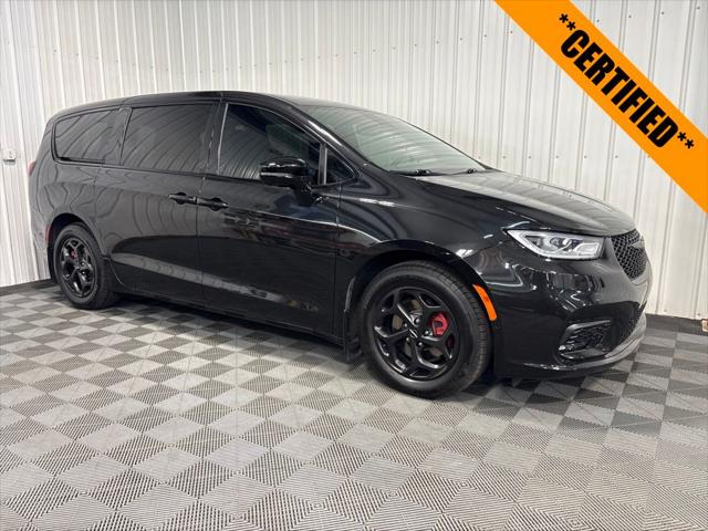 2023 Chrysler Pacifica Hybrid Limited for sale near Celina, OH