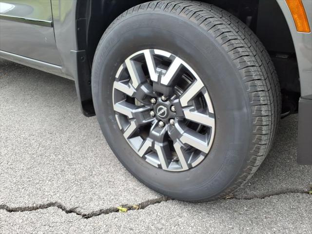 2024 Nissan Frontier Crew Cab SL 4x4
