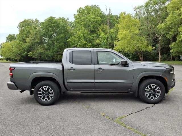 2024 Nissan Frontier Crew Cab SL 4x4