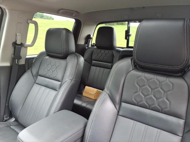 2024 Nissan Frontier Crew Cab SL 4x4