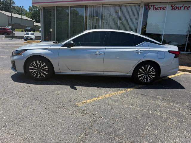 2024 Nissan Altima SV FWD