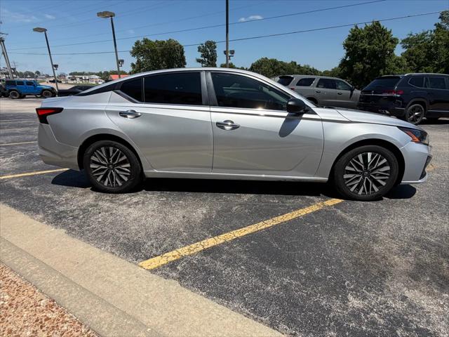2024 Nissan Altima SV FWD