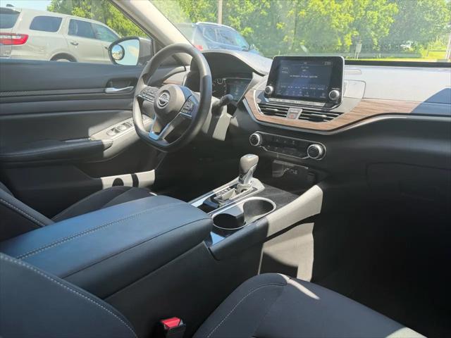 2024 Nissan Altima SV FWD