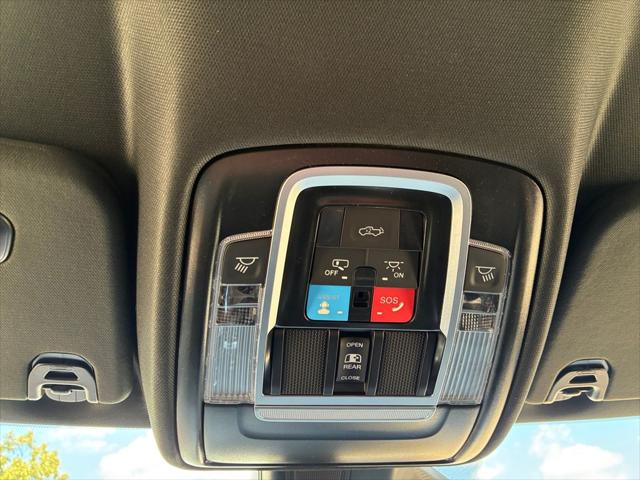 2026 Ram 1500 Laramie Crew Cab 4x4 57 Box