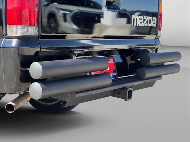 1990 Mazda B2600i Pickup Truck