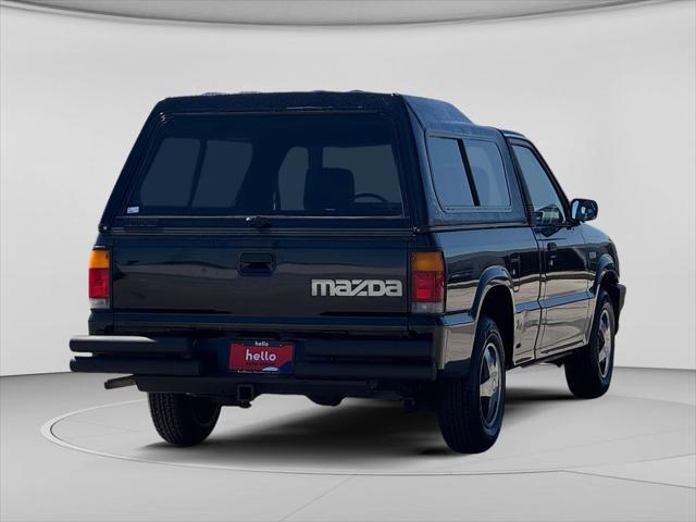 1990 Mazda B2600i Pickup Truck