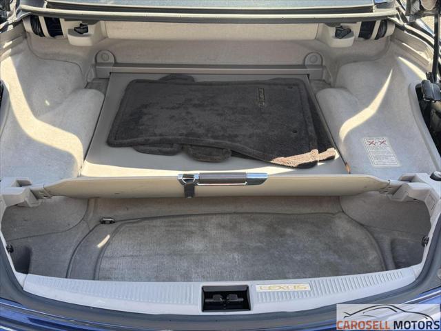 2004 Lexus SC 430 Base