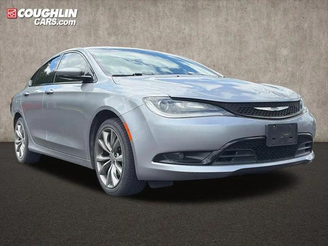 2016 Chrysler 200 S for sale near Pataskala, OH
