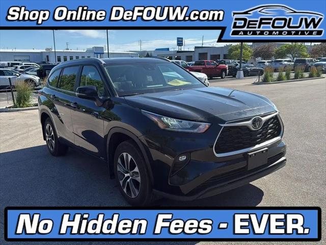 2025 Toyota Highlander Hybrid XLE for sale in Lafayette, IN