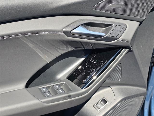 2027 Audi Q6 e-tron Premium Plus quattro
