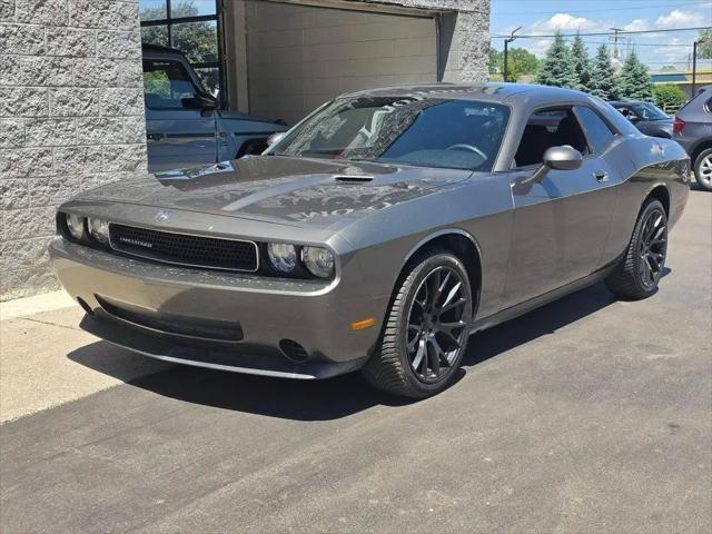 2009 Dodge Challenger SE for sale in Walled Lake, MI