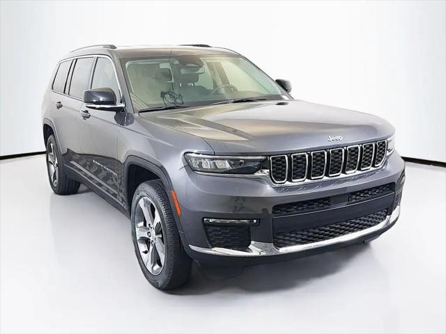 2023 Jeep Grand Cherokee L Limited 4x4 for sale in Grand Prairie, TX