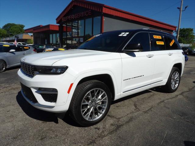 2022 Jeep Grand Cherokee Summit 4x4 for sale in Milw, WI